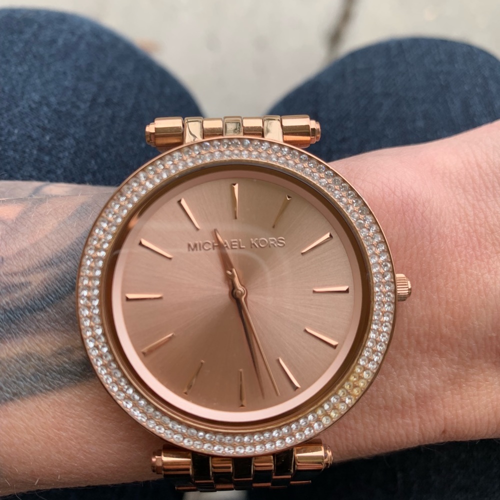 Michael Kors watch - Picture 3 of 4